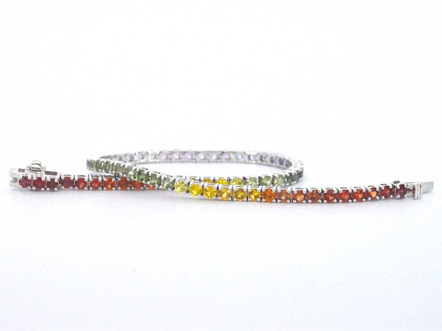 Gouden tennisarmband met multicolour saffieren - afbeelding 4 van  8