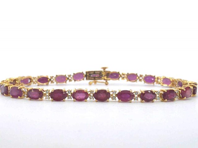 Gouden tennisarmband met natuurlijke diamanten en robijn - afbeelding 1 van  8