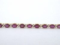 Gouden tennisarmband met natuurlijke diamanten en robijn - afbeelding 5 van  8