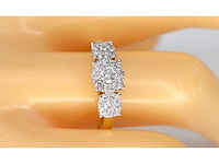 Gouden trinity ring met diamanten - afbeelding 2 van  6