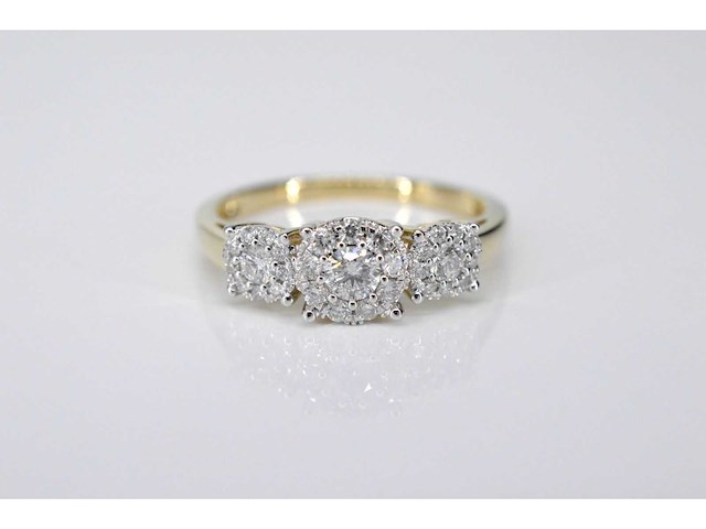 Gouden trinity ring met diamanten - afbeelding 4 van  6