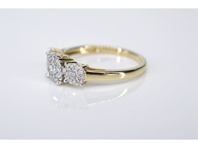 Gouden trinity ring met diamanten - afbeelding 4 van  7