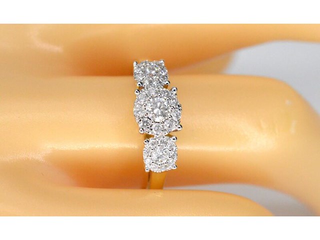 Gouden trinity ring met diamanten - afbeelding 2 van  7