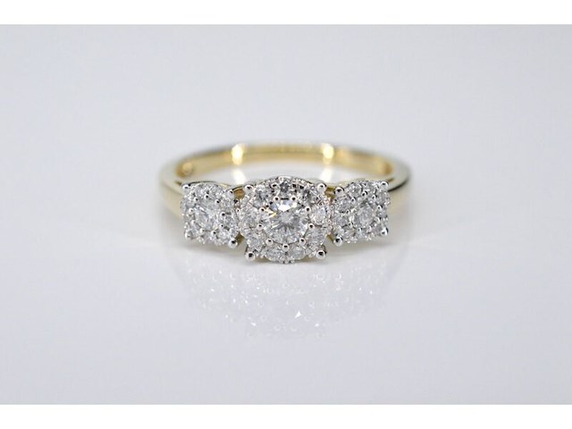 Gouden trinity ring met diamanten - afbeelding 3 van  7