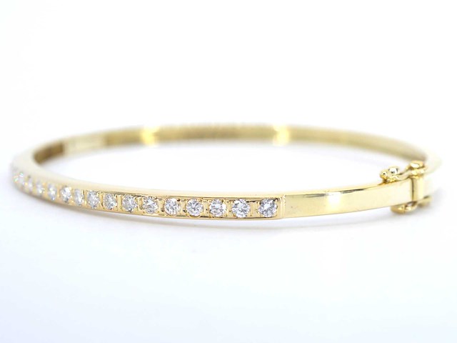 Gouden vaste armband met briljant geslepen diamanten - afbeelding 4 van  9