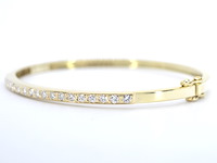 Gouden vaste armband met briljant geslepen diamanten - afbeelding 4 van  10