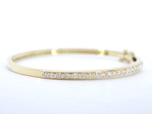 Gouden vaste armband met briljant geslepen diamanten - afbeelding 5 van  10