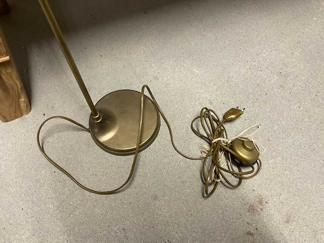 Gouden vloerlamp - afbeelding 6 van  6