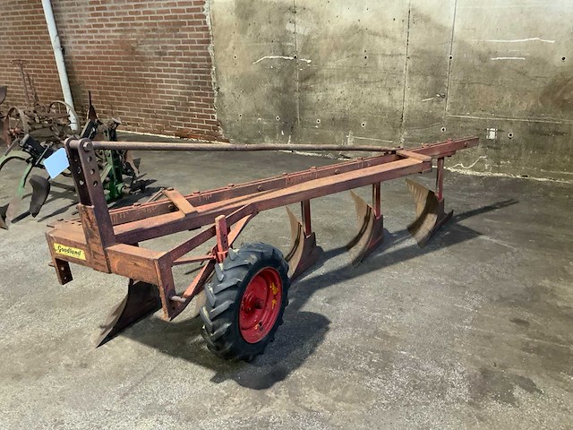 ,goudland ‘’ stoppelploeg - afbeelding 1 van  4