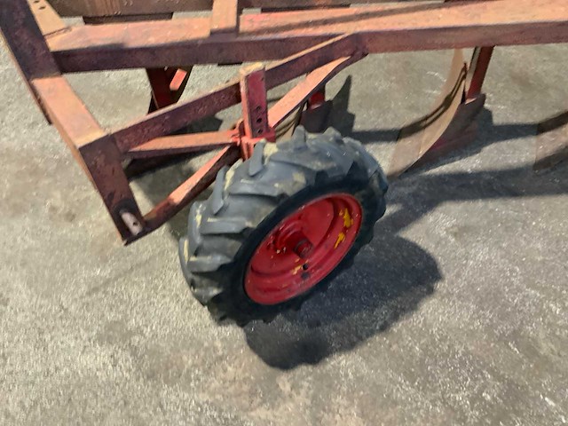 ,goudland ‘’ stoppelploeg - afbeelding 4 van  4