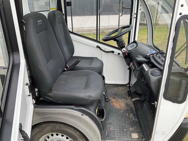 Goupil - 2012 - vrachtwagen - afbeelding 5 van  18