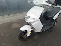 Govecs - bromscooter - scooter - afbeelding 3 van  20