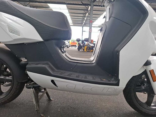 Govecs - bromscooter - scooter - afbeelding 4 van  20