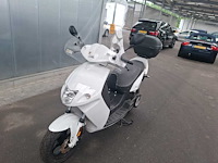 Govecs - bromscooter - scooter - afbeelding 1 van  20