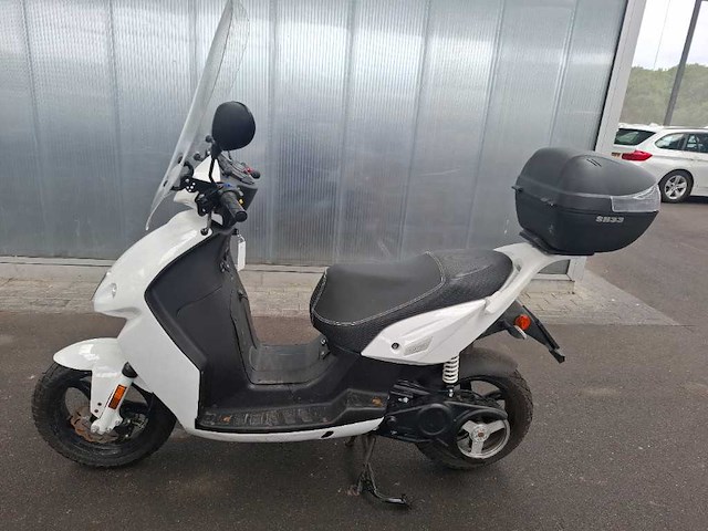 Govecs - bromscooter - scooter - afbeelding 12 van  20