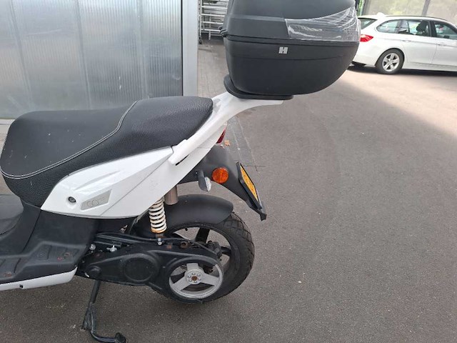 Govecs - bromscooter - scooter - afbeelding 3 van  16