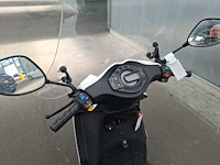 Govecs - bromscooter - scooter - afbeelding 4 van  16