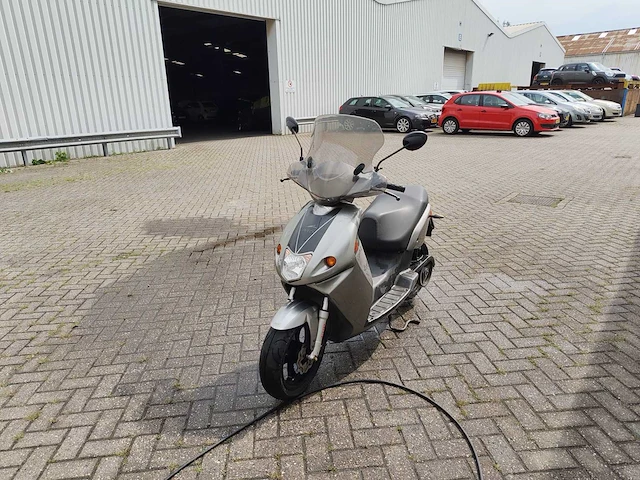 Govecs go! s 1.2 e-scooter, f-169-fl - afbeelding 1 van  7