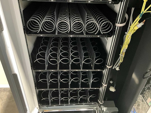 Gpe - drx-30 - combi - verkoopautomaat - afbeelding 9 van  9