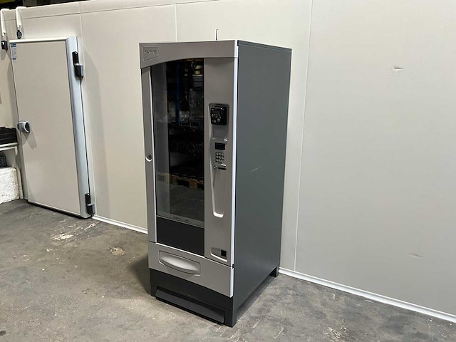 Gpe - drx-30 - combi - verkoopautomaat - afbeelding 1 van  7