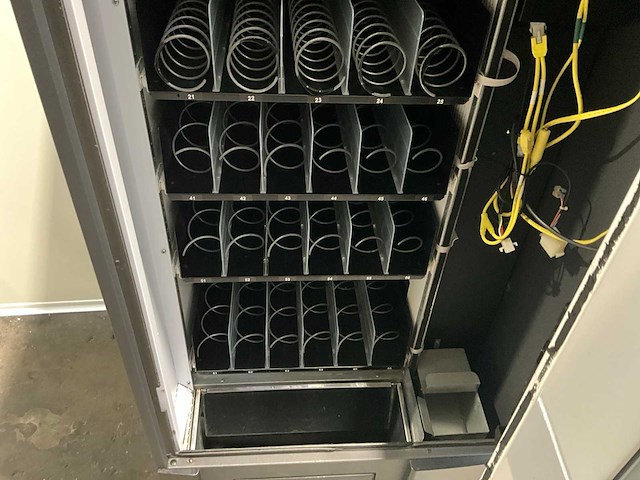 Gpe - drx-30 - combo - verkoopautomaat - afbeelding 6 van  6