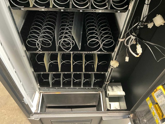 Gpe - drx-30 - combo - verkoopautomaat - afbeelding 11 van  11
