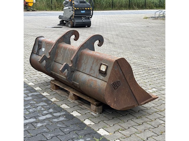 Graaf-/grondbak, jcb, 2012 - afbeelding 6 van  10