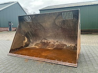 Graafbak 248cm volvo aansluiting. - afbeelding 1 van  8
