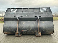 Graafbak 248cm volvo aansluiting. - afbeelding 7 van  8