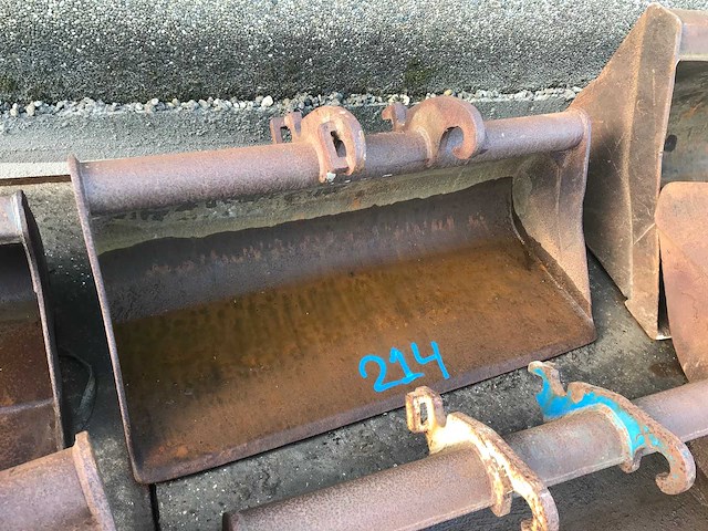 Graafbak cw10 slotenbak - afbeelding 1 van  2