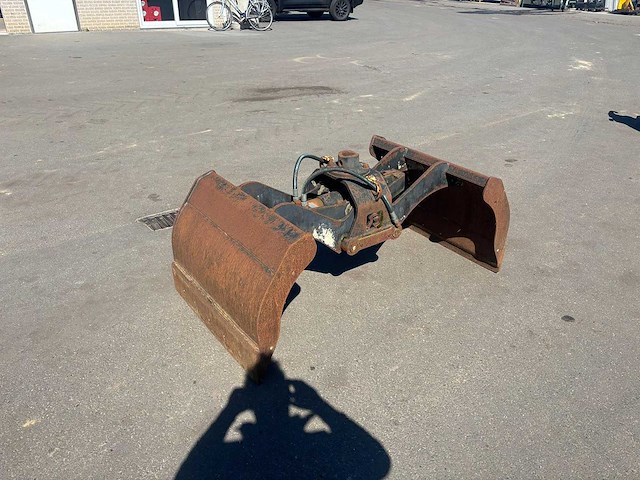 Graafbak schalen grijper - afbeelding 1 van  4