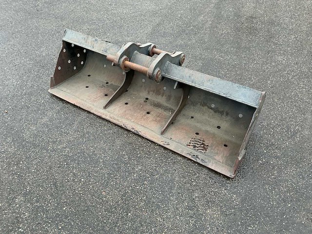 Graafbak - afbeelding 1 van  9