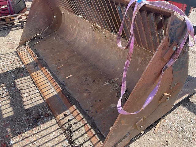 Graafbak/puinbak 2,5m - afbeelding 4 van  6