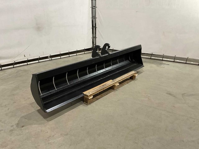 Grachtenbak - afbeelding 1 van  7