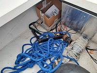 Grachtensloep met 8 pk 1 cilinder deutz diesel motor en trailer - afbeelding 36 van  66