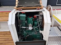 Grachtensloep met 8 pk 1 cilinder deutz diesel motor en trailer - afbeelding 38 van  66
