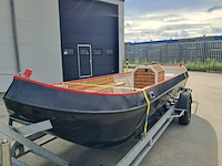 Grachtensloep met 8 pk 1 cilinder deutz diesel motor en trailer - afbeelding 66 van  66