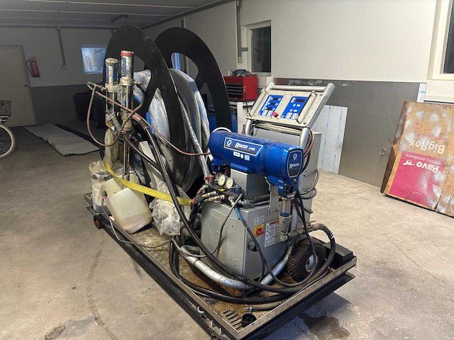 Graco - reactor e-xp2 hotspray set - polyurea - polyurethaan - afbeelding 1 van  12