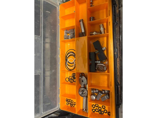 Graco - reactor e-xp2 hotspray set - polyurea - polyurethaan - afbeelding 12 van  12