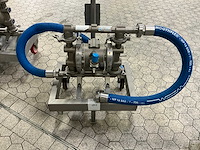 Graco fd1111 rvs diafragmapomp - afbeelding 2 van  3