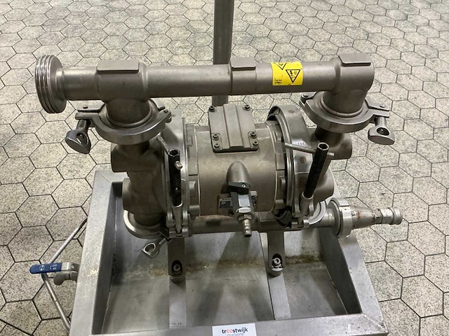 Graco fd1111 rvs diafragmapomp - afbeelding 3 van  4