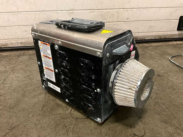 Graco finishpro hvlp 9.5 verfspuitmachine - afbeelding 2 van  5