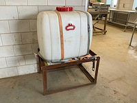 Graf 200liter kunststof spuittank inclusief frame - afbeelding 2 van  5