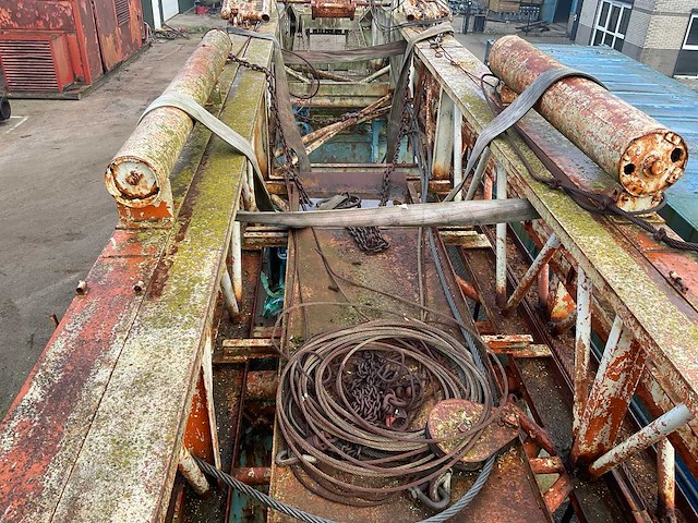 Graf & stift l200 vrachtwagen uitgerust met boorinstallatie. - afbeelding 6 van  17