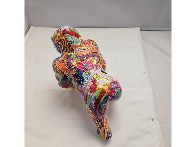 Graffiti gorilla sculptuur - afbeelding 4 van  8