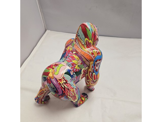 Graffiti gorilla sculptuur - afbeelding 5 van  8