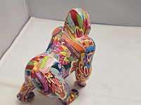 Graffiti gorilla sculptuur - afbeelding 5 van  8