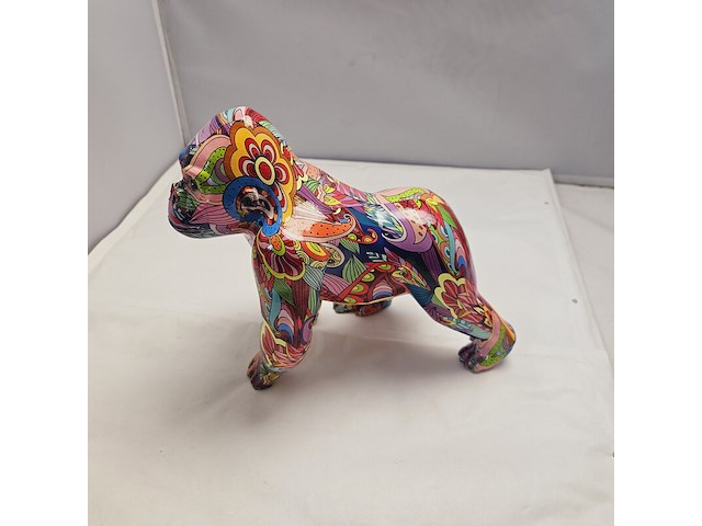 Graffiti gorilla sculptuur - afbeelding 6 van  8