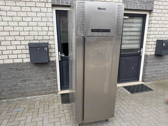 Gram - koelkast - afbeelding 1 van  3
