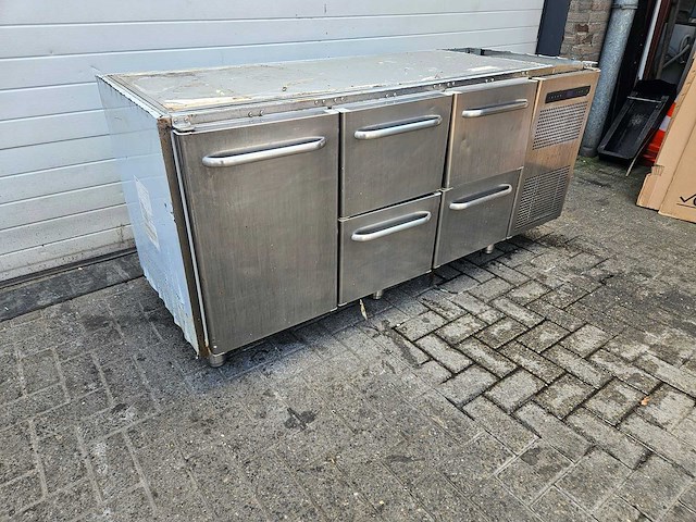 Gram - koelwerkbank - afbeelding 3 van  5